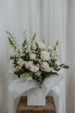 Charger l&#39;image dans la galerie, Grand arrangement floral
